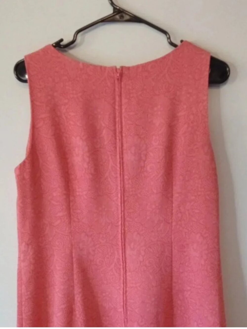 Vintage Shift Dress - Picture 2 of 8